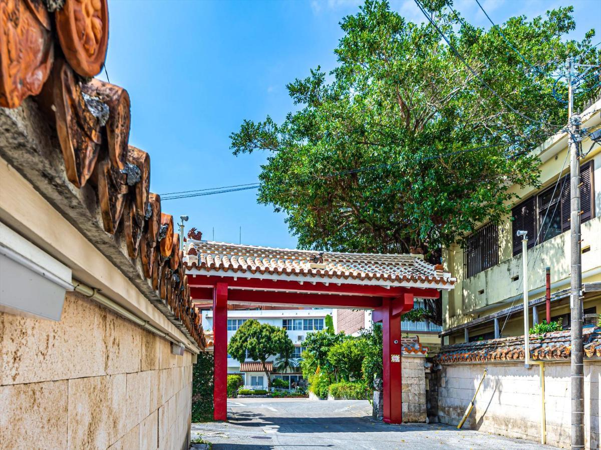 Okinawa Hotel Naha Bagian luar foto