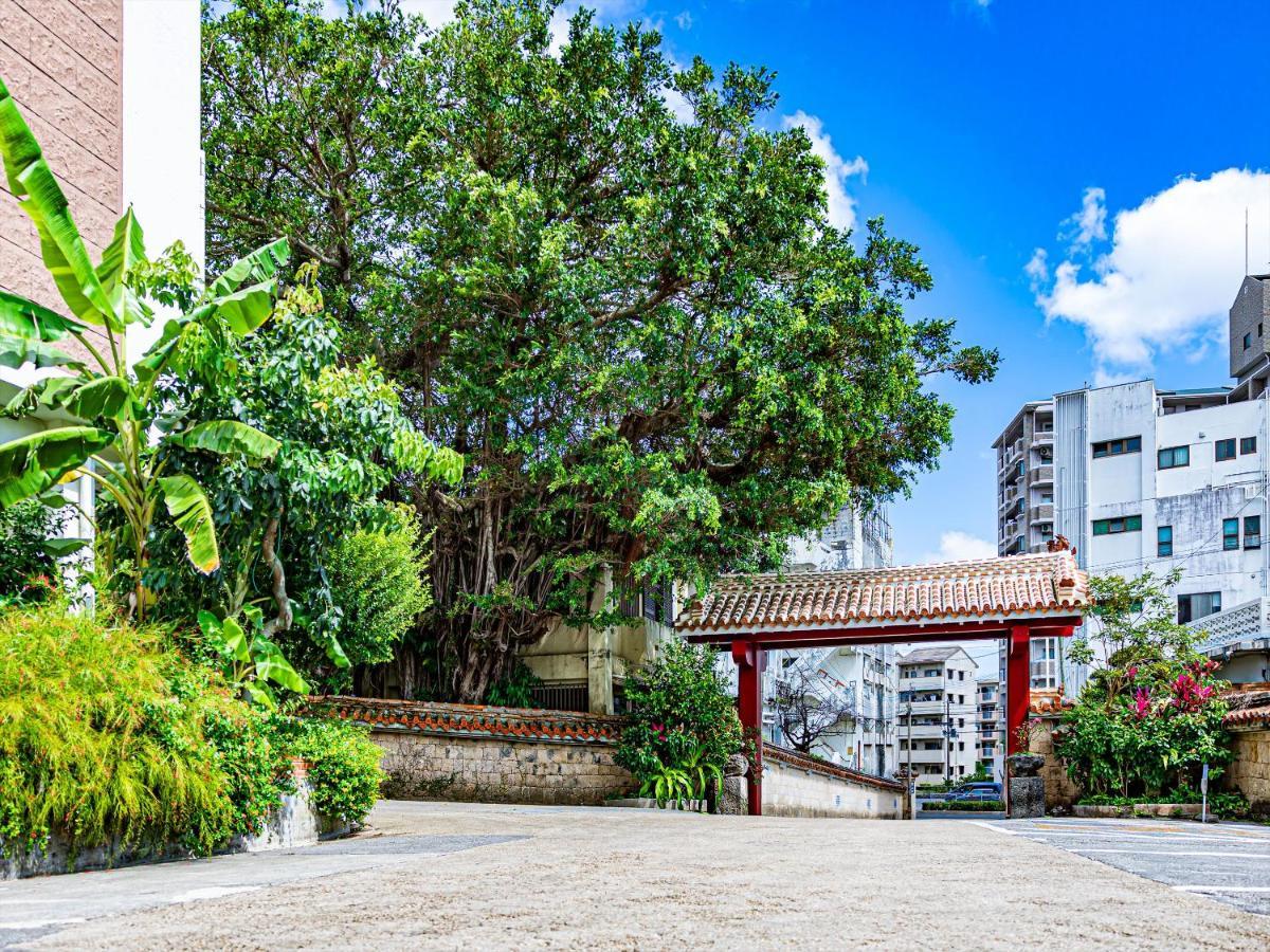 Okinawa Hotel Naha Bagian luar foto