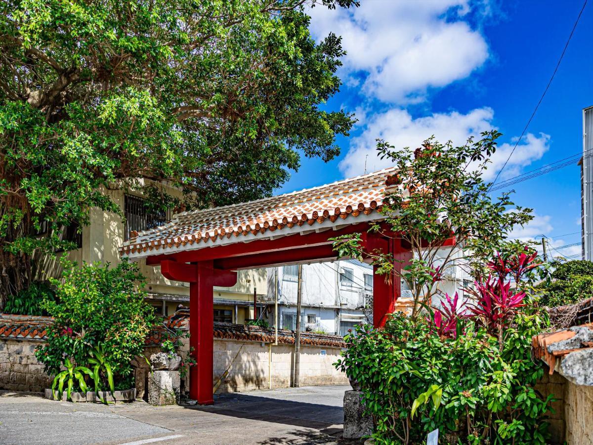 Okinawa Hotel Naha Bagian luar foto