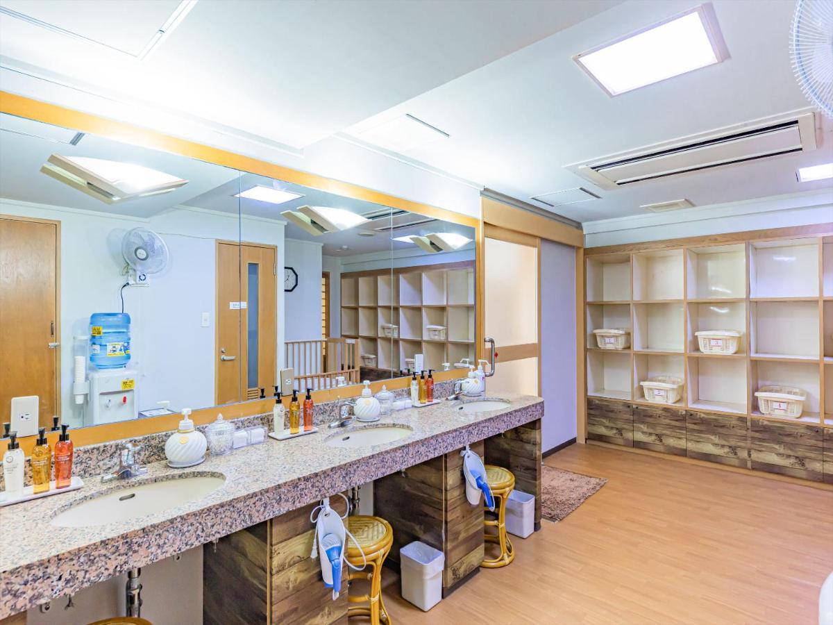 Okinawa Hotel Naha Bagian luar foto