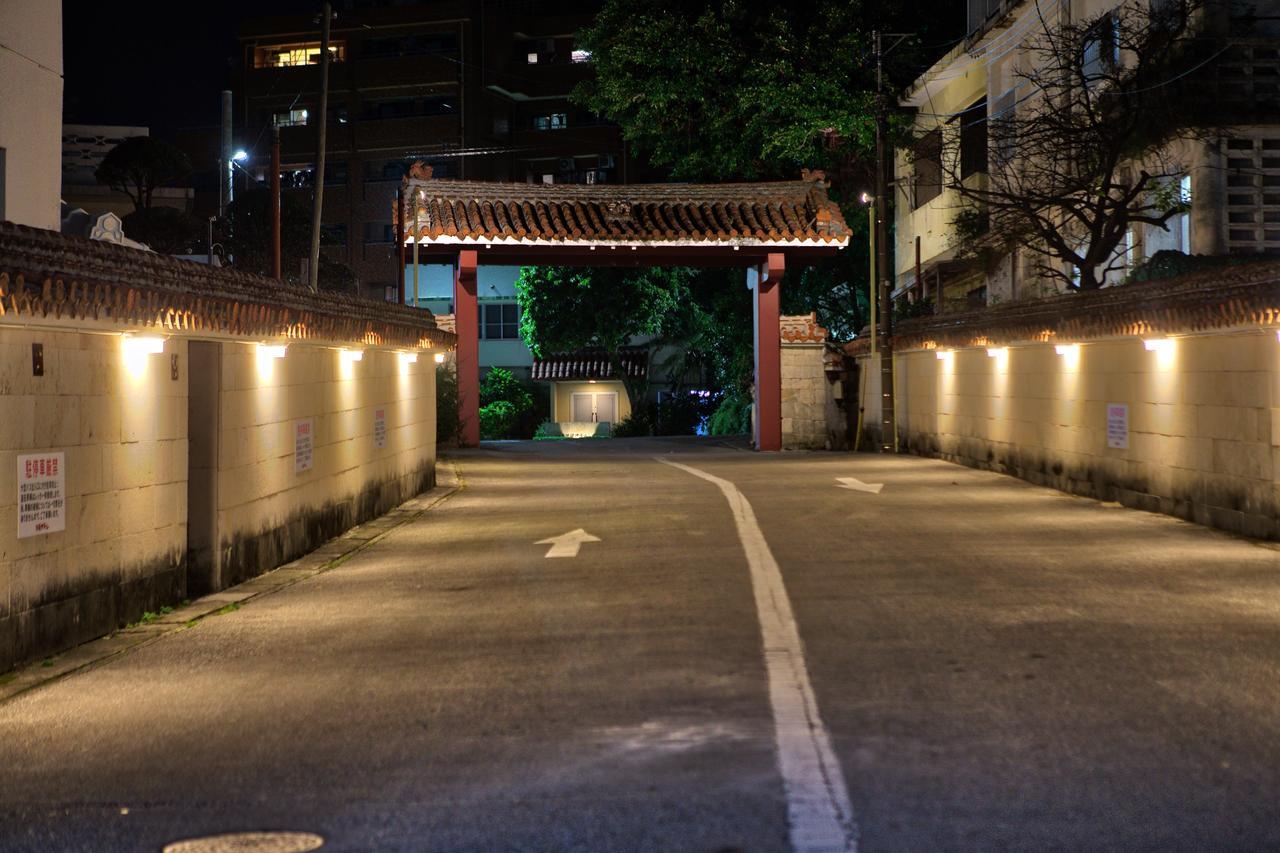 Okinawa Hotel Naha Bagian luar foto